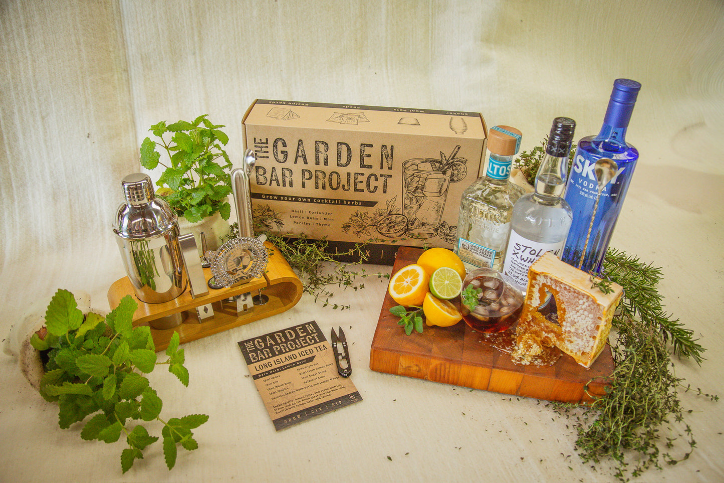 🍸 The Garden Bar Project - Grow. Shake. Sip.
