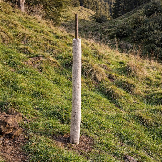 wool pole guard